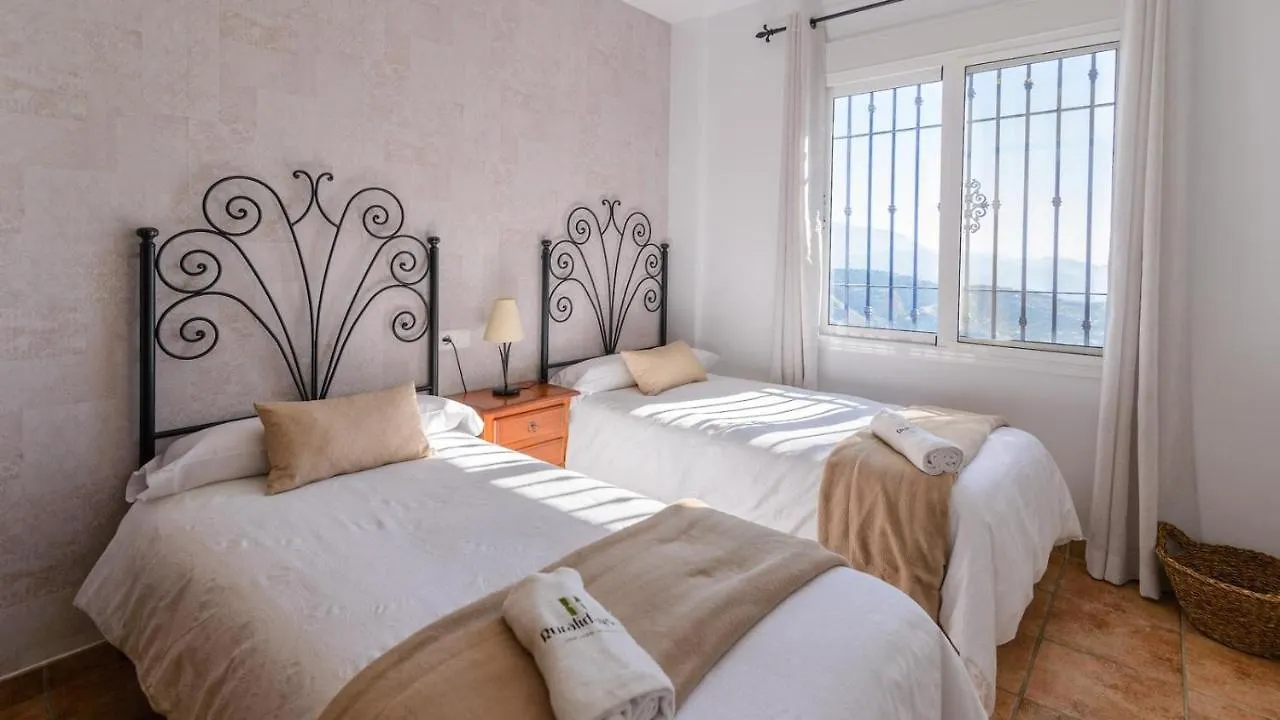Villa Casa Los Almendrales Torrox By Ruralidays Spanien